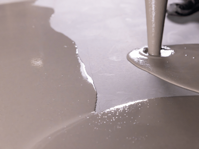 bostik sl h715 application pouring on floor